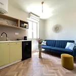 Apartment Piazza San Rocco Corfu (city)