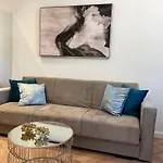 Apartment Piazza San Rocco *