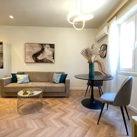 Apartman Piazza San Rocco *